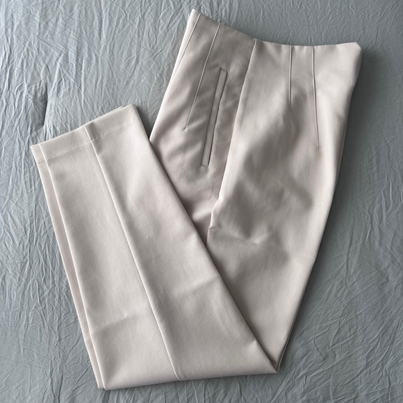 Assorted Women's Pants Lot - Picture 14 of 16